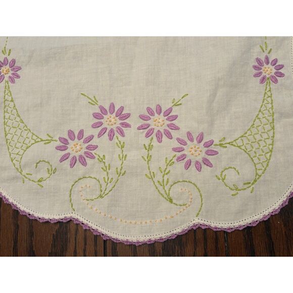 LOT of 3 Heavily Embroidered Table Runners Dresser Scarf 50s Vintage Linens - Picture 10 of 10